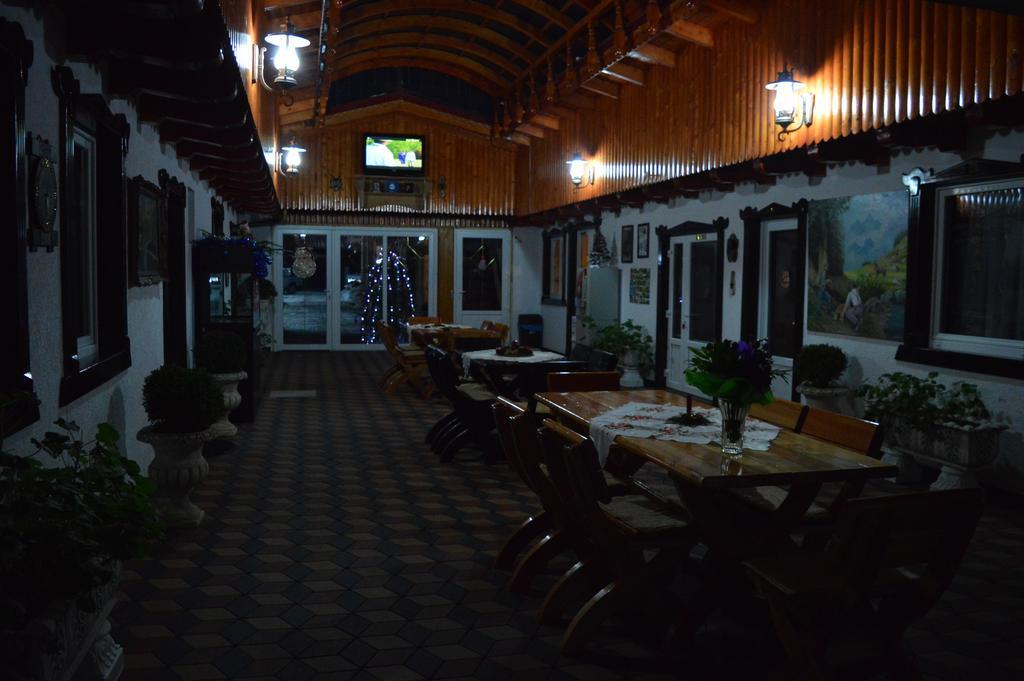 Vila Adr Hotel Szászsebes Kültér fotó