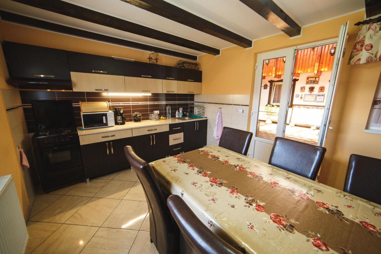 Vila Adr Hotel Szászsebes Kültér fotó