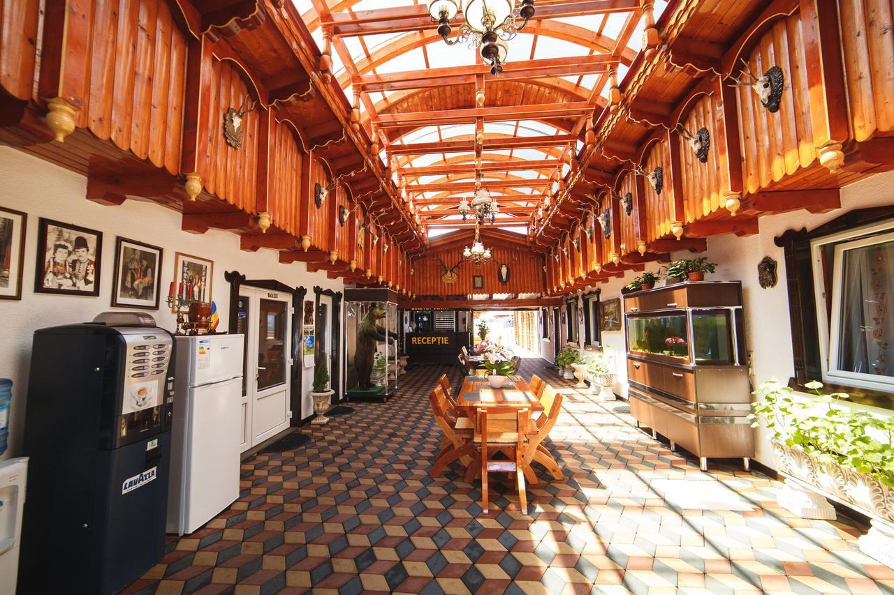 Vila Adr Hotel Szászsebes Kültér fotó